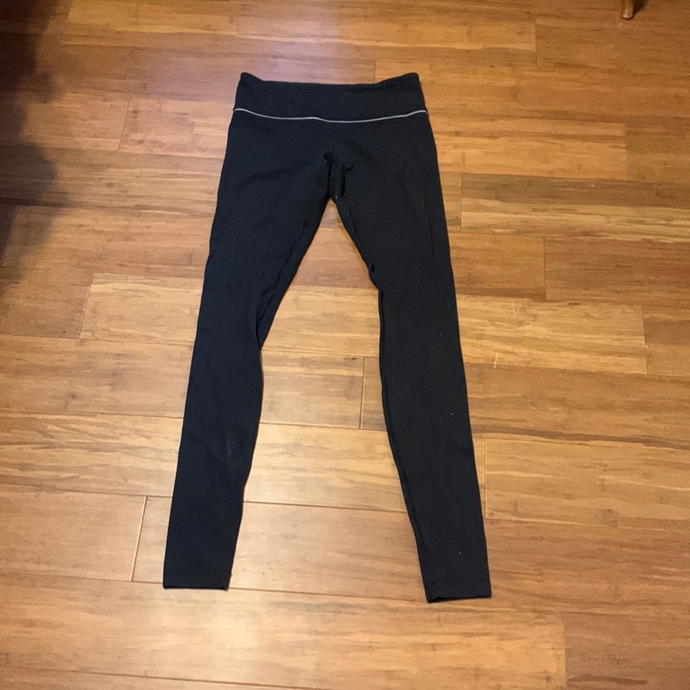 LULULEMON LEGGINGS!